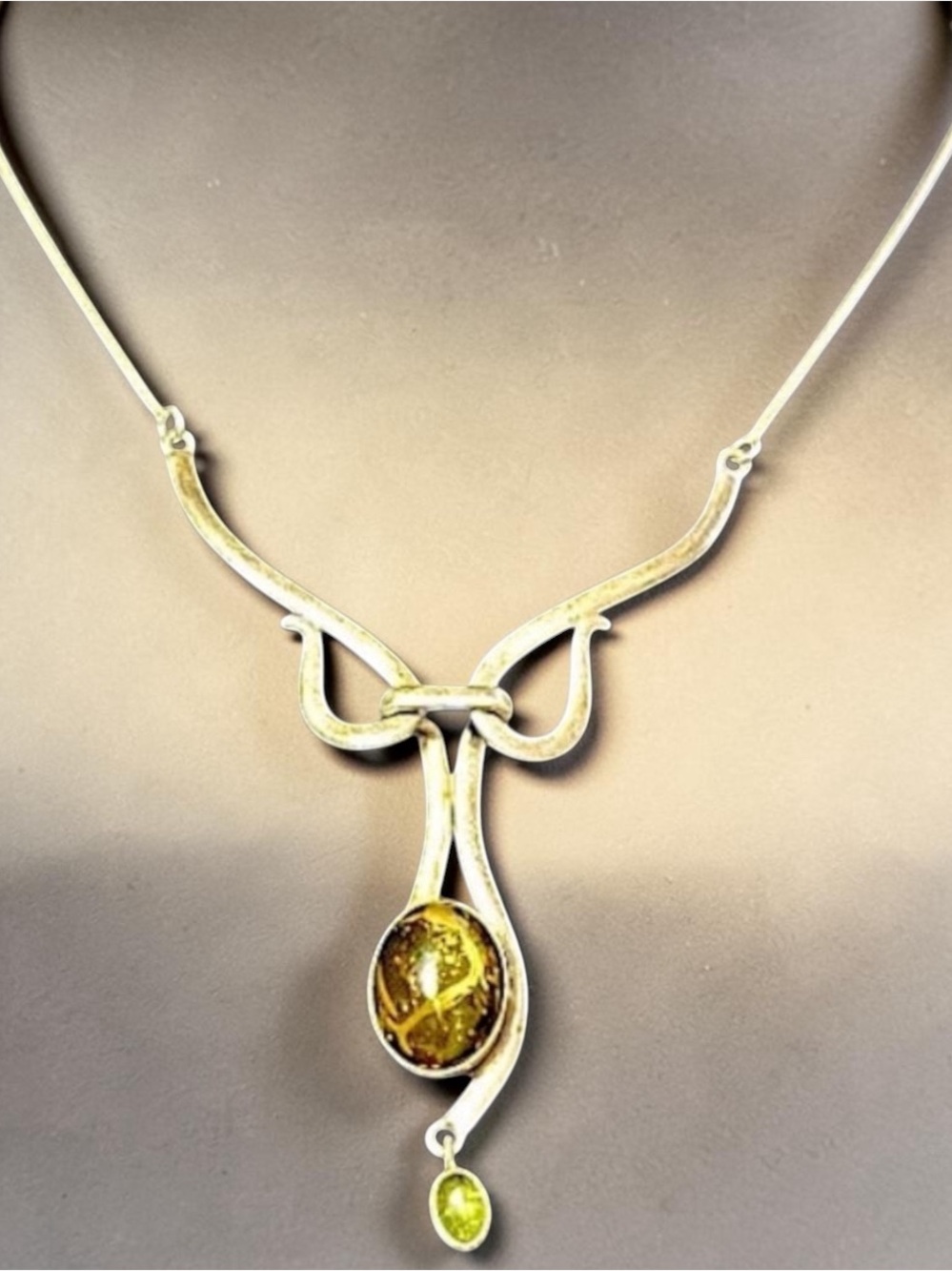 Signed 925 Silver Ribbon Necklace w Amber & Green Tourmaline